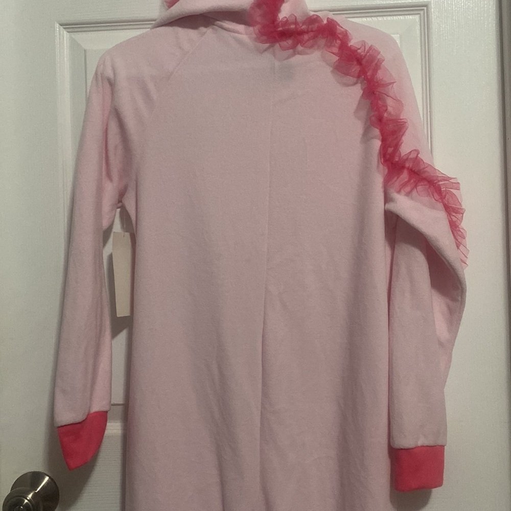 Sleepwear - Picture 6 of 9